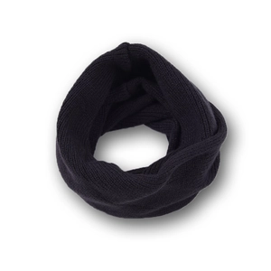 Close-up of a thick knit loop scarf for kids in dark navy with ribbed wool texture