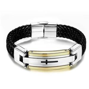 Bracciale da uomo in pelle intrecciata con croce bicolore argento e oro su bianco