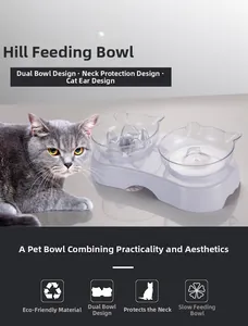 Vista dettagliata delle ciotole ergonomiche per gatti con funzione slow feeder e design