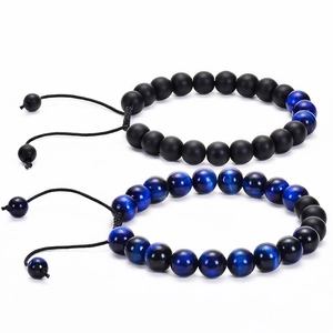 Bracelets en œil de tigre bleu naturel et pierre noire mate avec cordon réglable
