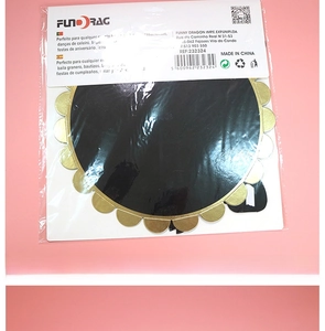 Detail of single-tier black cake stand with gold scalloped edges and packaging specs