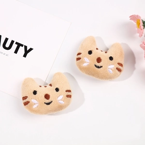 Cute cartoon cat plush brooches with embroidery details and soft khaki fabric set