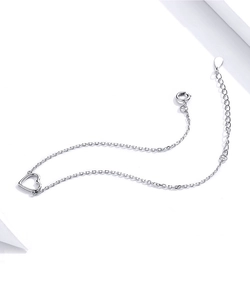 Detailed close-up of S925 sterling silver hollow heart bracelet with lobster clasp