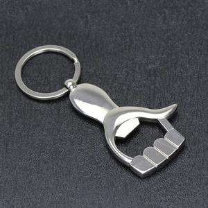 Creative Zinc Alloy Thumb Shape Metal Keychain Bottle Opener Multifunctional Portable Beer Opener For Men Women Key Ring Gift