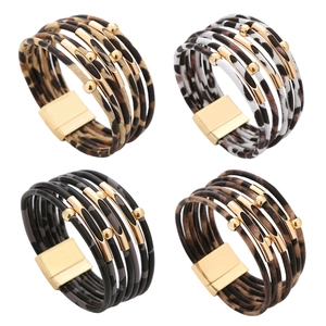 Multi-layer leopard print leather bracelet with magnetic clasp and golden metal beads