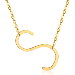 Detailed view of an 18K gold plated stainless steel O-chain with a large S-letter pendant