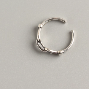 S925 sterling silver chain link open ring with minimalist design on grey background