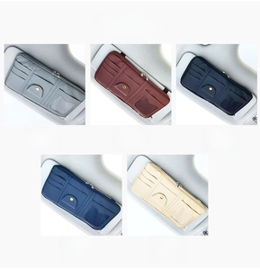Car sun visor organizer in PU leather with dual zipper and multiple card pockets