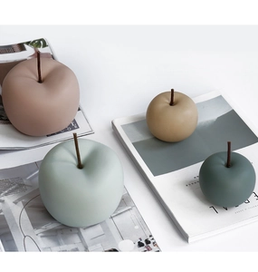 Juego decorativo de manzanas de cerámica Morandi con acabado mate para salón moderno
