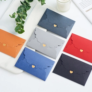 Mini pearlized envelope set in 6 colors with heart clasp for gift and VIP membership cards