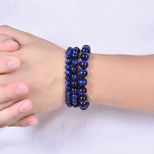 Three-wrap natural blue tiger eye stone bead bracelet with cat eye chatoyancy effect