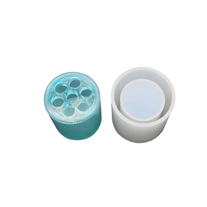 Stampo in silicone per portapenne ottagonale in resina con pezzo finito in epossidica