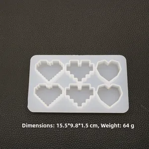Macro view of pixel heart silicone mold for resin DIY measuring 15.5x9.8x1.5cm