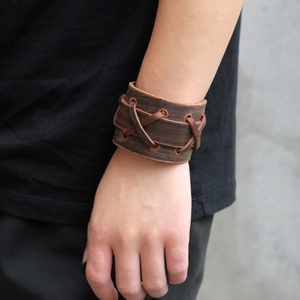 Bracelet punk en cuir marron tressé avec laçage vintage pour hommes