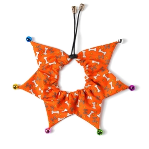 Adjustable Halloween pet collar with bells, orange star-shaped neck accessory for cats and dogs