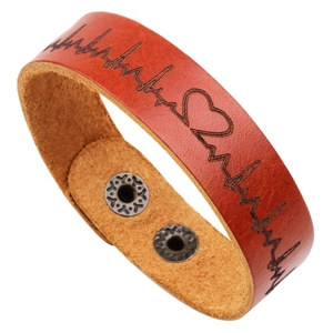 Bracelet en cuir marron avec motif ECG gravé et double fermeture par boutons pressions