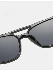 Detail of comfortable integrated nose pads on black square sunglasses for long-term wear