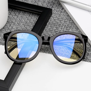 Occhiali classici rotondi neri oversize con lenti anti-luce blu per l'uso quotidiano ufficio