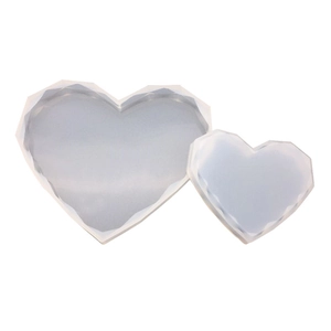 DIY diamond cut heart shaped silicone molds for resin art and candle making