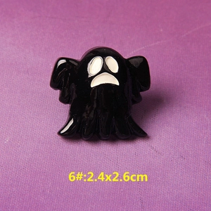 Detailed macro view of 2.4x2.6cm black ghost resin charm for DIY Halloween crafts
