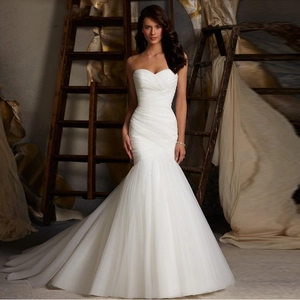 Mermaid Wedding Dress White Sweetheart Neckline Ruched Tulle Bridal Gown With Circle Train Elegant Formal For Women