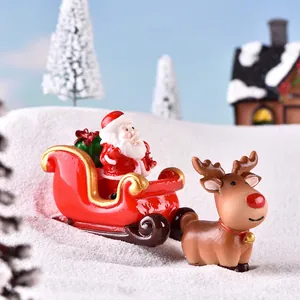 Père Noël avec renne et traîneau rouge pour décor de paysage miniature de Noël