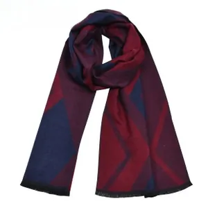 Detailed view of the woven yarn-dyed pattern and fringe edges on the men's winter scarf