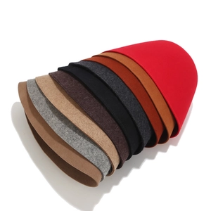 Cappelli a secchiello in lana vintage per uomo e donna disponibili in vari colori