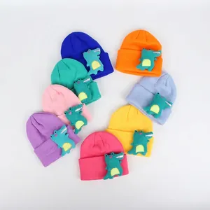 Kinder Strickmütze Beanie Warm Acryl Winter Umschlagmütze Mit 3D Cartoon Dinosaurier Plüschflicken Bonbonfarben