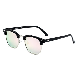 Occhiali da sole polarizzati semi-rimless classici con montatura nera e lenti sfumate
