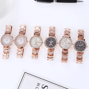 Collection de montres à quartz en or rose avec lunettes serties de cristaux et motifs variés