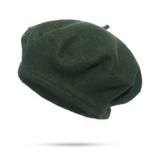 Classic dark green wool beret for women, minimalist vintage style for autumn and winter