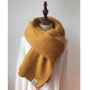 Écharpe tricotée jaune pour femme avec motif ananas, style doux et chaud