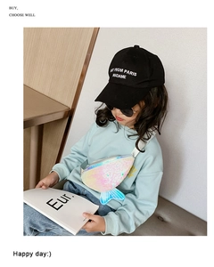 Süße irisierende Pailletten Fishtail Brusttasche für Kinder, modischer Lifestyle.