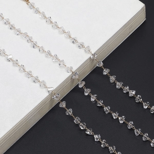 Golden sunglasses chain with clear triangle crystal beads and non-slip metal strap