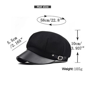 Size chart for black newsboy cap showing 58cm circumference and leather brim dimensions