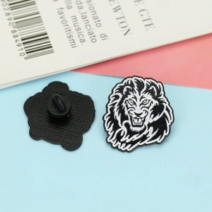 Creative black and white lion head brooch for men suit with a polished enamel finish