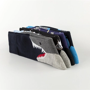 Chaussettes colorées à motif requin en coton mélangé noir bleu et gris