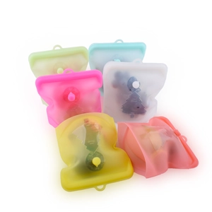 Reusable food grade silicone storage bags in multiple colors with date dial and 2 cup marking