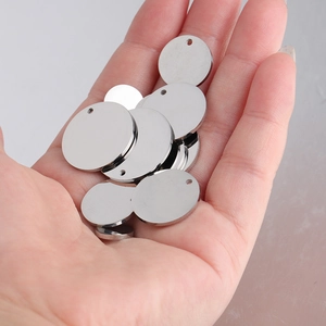 Multiple 18k mirror finish stainless steel round pendants with small holes for DIY jewelry