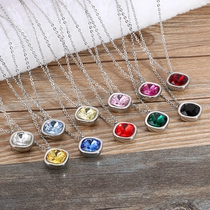 Plusieurs colliers en zircon carré de 13mm avec chaîne en argent pour bijoux femme