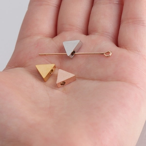 Polished stainless steel triangle beads in silver gold and rose gold for DIY jewelry