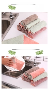 Close-up of double-sided absorbent coral fleece cleaning cloths for kitchen dishwashing