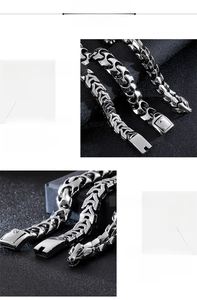 Macro shot of the 316L stainless steel dragon chain bracelet with detailed lobster clasp