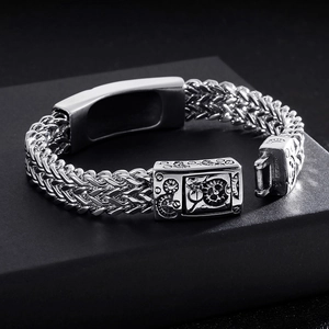 Men's stainless steel dragon bone chain bracelet with industrial gear clasp