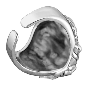 Vintage silver-toned lion head punk ring for men featuring an adjustable open design
