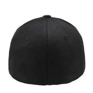 Casquette de baseball noire fermée à l'arrière en sergé de coton à bord court