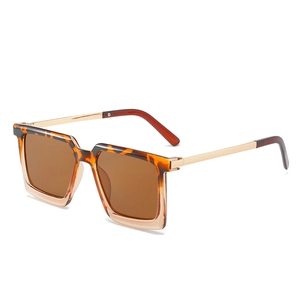 Retro square sunglasses with leopard print frame and brown gradient lenses for UV protection