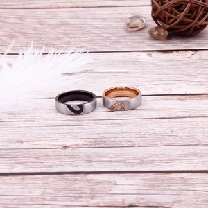 Titanium steel heart-shaped puzzle matching rings for couples with inlay diamond finish