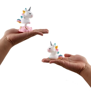 Mini figurines de licorne lumineuses pour gâteaux avec base à ressort et résine colorée